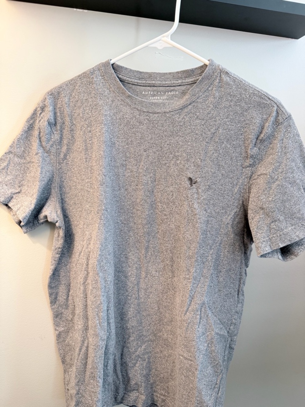 American Eagle Outfitters Gray Heather Crew Neck Tee